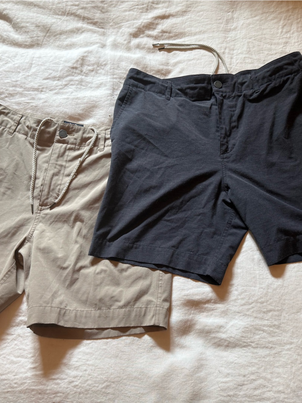 2 Faherty Men's All Day Shorts - Khaki (7’ Inseam)